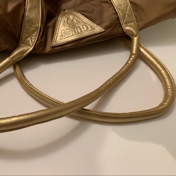 Guess Overnight/Weekender - Picture 8 of 8